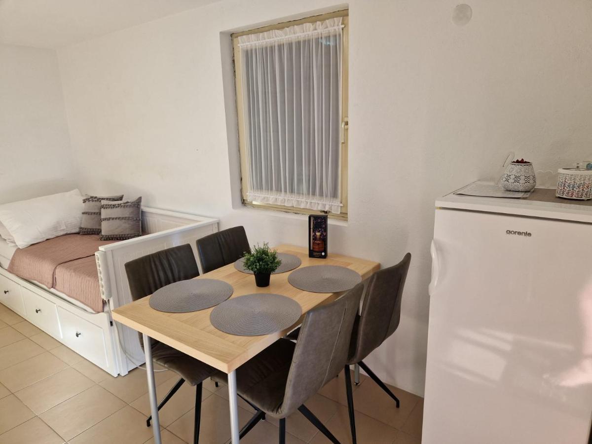 Apartment Misic Rtina Kültér fotó