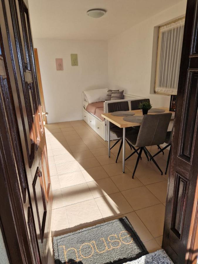 Apartment Misic Rtina Kültér fotó