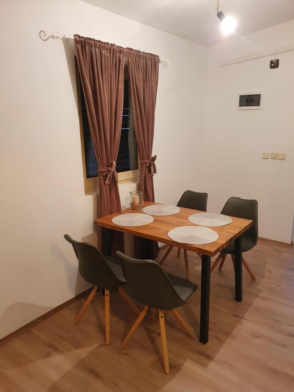 Apartment Misic Rtina Kültér fotó